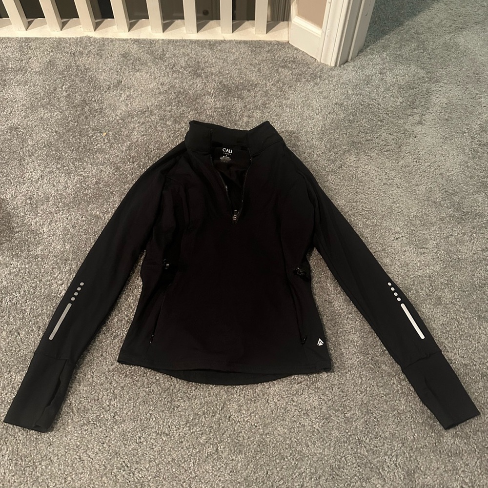 Tight fitted black Quarter-Zip athletic